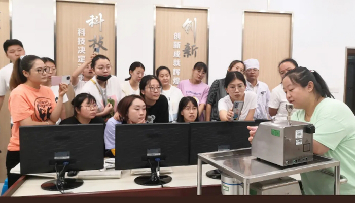 首页-BB贝博艾弗森公司官网